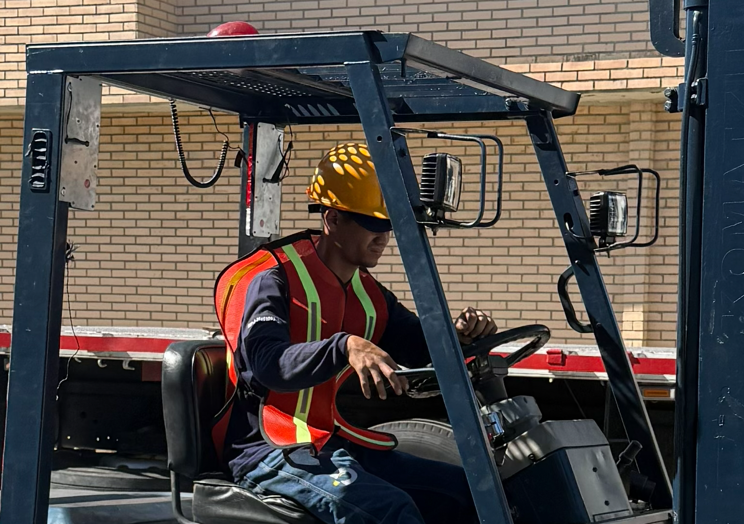 Transformadores eléctricos Discael
