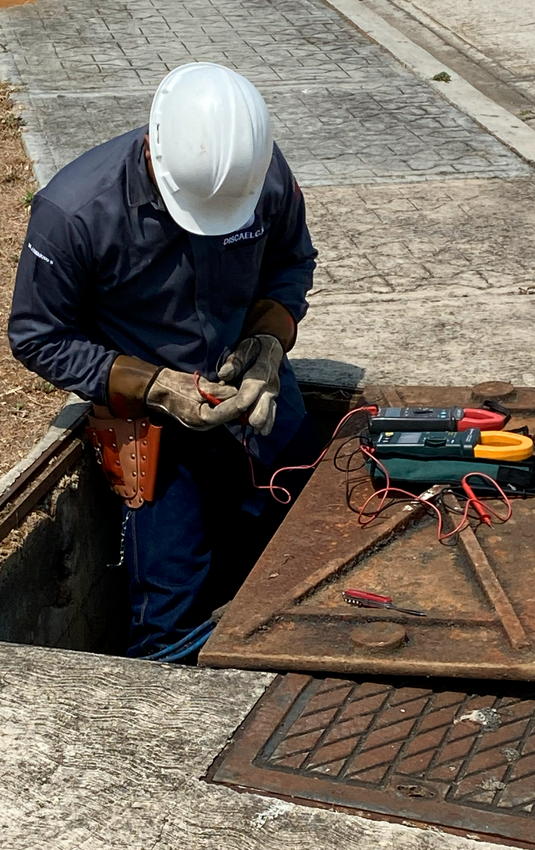 Técnico certificado en instalación eléctrica